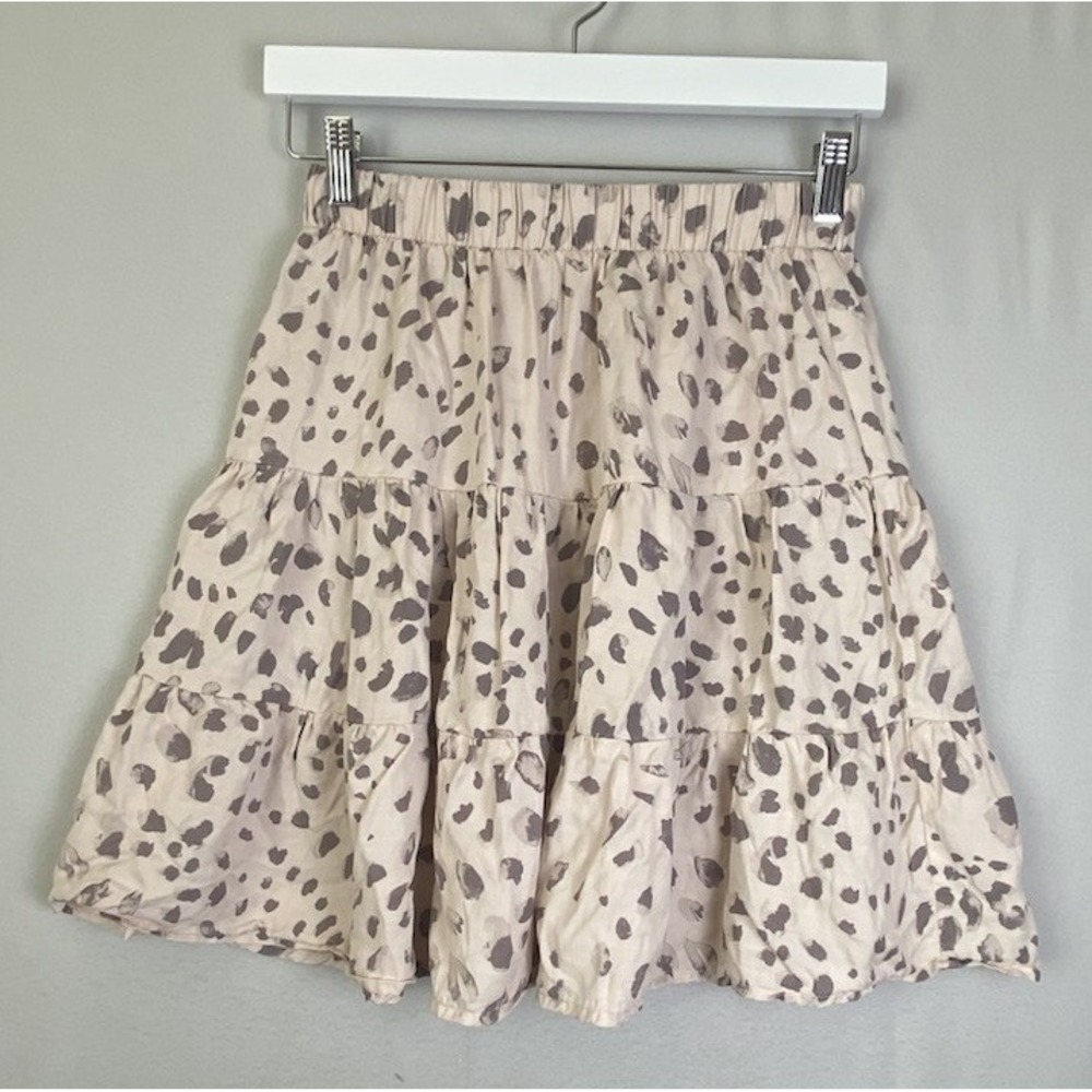 ANTHROPOLOGIE Cloth & Stone Ladies Size M Neutral Taupe Tiered Lightweight Skirt